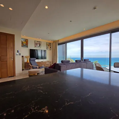 Luxury Seaview Escape 3bd In Skyscraper
