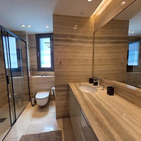 Luxury Seaview Escape 3bd In Skyscraper 아파트 *