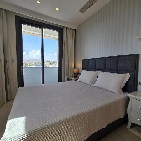 Luxury Seaview Escape 3bd In Skyscraper 아파트 *