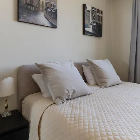 Luxury Seaview Escape 3bd In Skyscraper 아파트