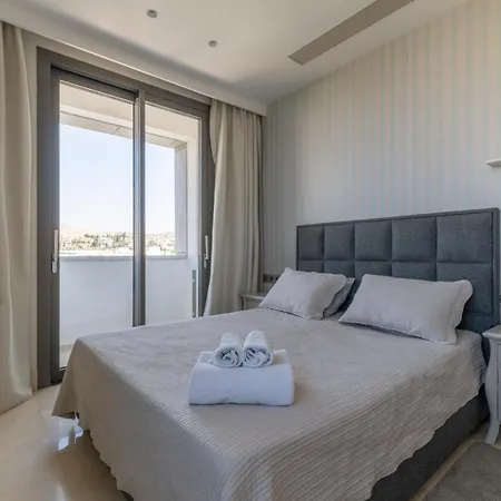 아파트 Luxury Seaview Escape 3bd In Skyscraper 레메소스