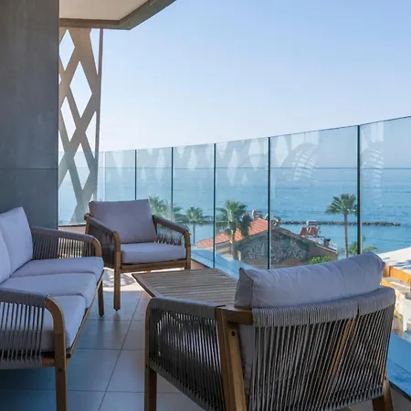 Luxury Seaview Escape 3bd In Skyscraper 아파트